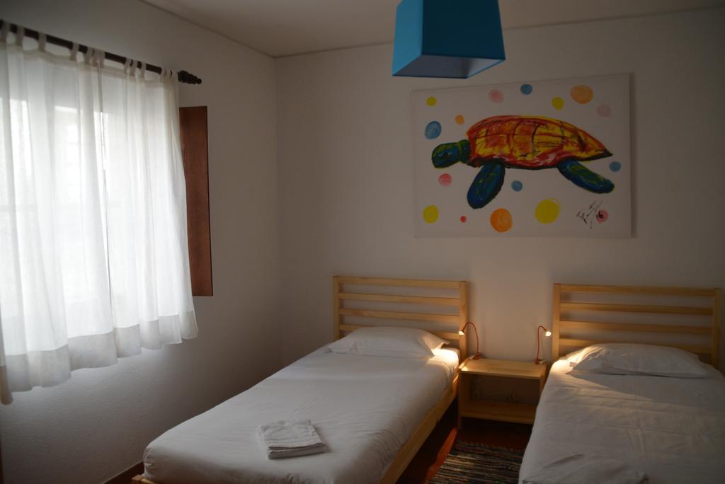 Allmar Hostel Сінеш Екстер'єр фото